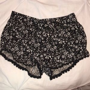 Full Tilt Shorts - Tilley’s floral stretchy shorts Full Tilt Shorts - Tilley’s floral stretchy shorts